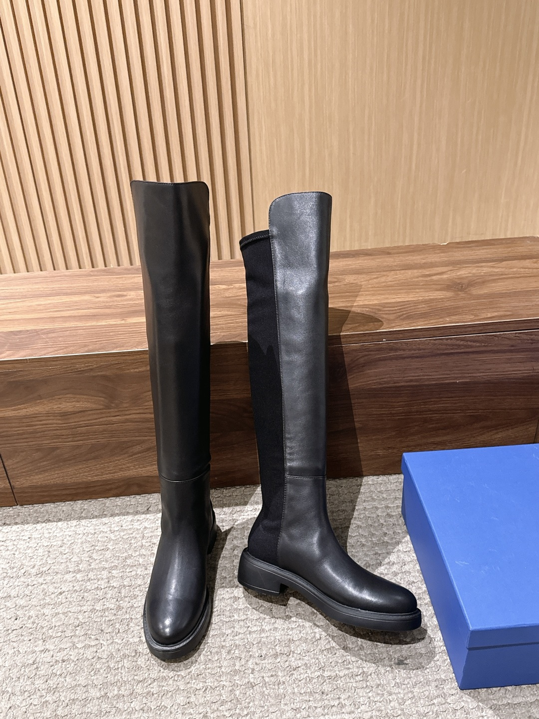 Stuart Weitzman SW5050|杨幂同款过膝长靴✨ 年度封神的SW5050经典款上新啦,妥妥的明星网红 Stuart Weitzman SW5050|杨幂同款过膝长靴✨ 年度封神的SW5050经典款上新啦,妥妥的明星网红
