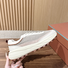 Loro Piana Mera Trail Walk 男士运动鞋 兼顾户外机能质感与意式低调奢华,LP这双Mera Tr Loro Piana Mera Trail Walk 男士运动鞋 兼顾户外机能质感与意式低调奢华,LP这双Mera Tr