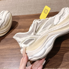 【顶级】Balenciaga JET#巴黎世家春夏最新款老爹鞋 运动鞋 采用标志性的解构主义设计 不规则剪裁 外露缝线与 【顶级】Balenciaga JET#巴黎世家春夏最新款老爹鞋 运动鞋 采用标志性的解构主义设计 不规则剪裁 外露缝线与
