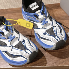 【顶级】Balenciaga JET#巴黎世家春夏最新款老爹鞋 运动鞋 采用标志性的解构主义设计 不规则剪裁 外露缝线与 【顶级】Balenciaga JET#巴黎世家春夏最新款老爹鞋 运动鞋 采用标志性的解构主义设计 不规则剪裁 外露缝线与
