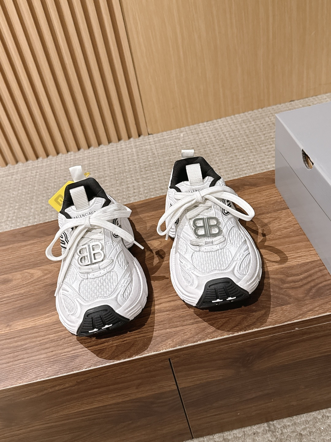Balenciaga 10XL# 巴黎世家新款运动鞋强势出货 重工打造 所有配件均通过定做出产正品裁片 正确字体电绣 粗