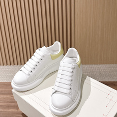 男+10 【黄色皮尾】Alexander McQueen 麦昆当之无愧算是小白鞋里的经典之王 市面上做的人也确实不在少 男+10 【黄色皮尾】Alexander McQueen 麦昆当之无愧算是小白鞋里的经典之王 市面上做的人也确实不在少