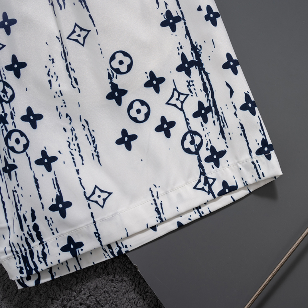 Louis Vuitton 路易Lv 最新款男士潮牌沙滩裤，料子细腻光，快 高清面料印花，手感极佳 M~XXXL