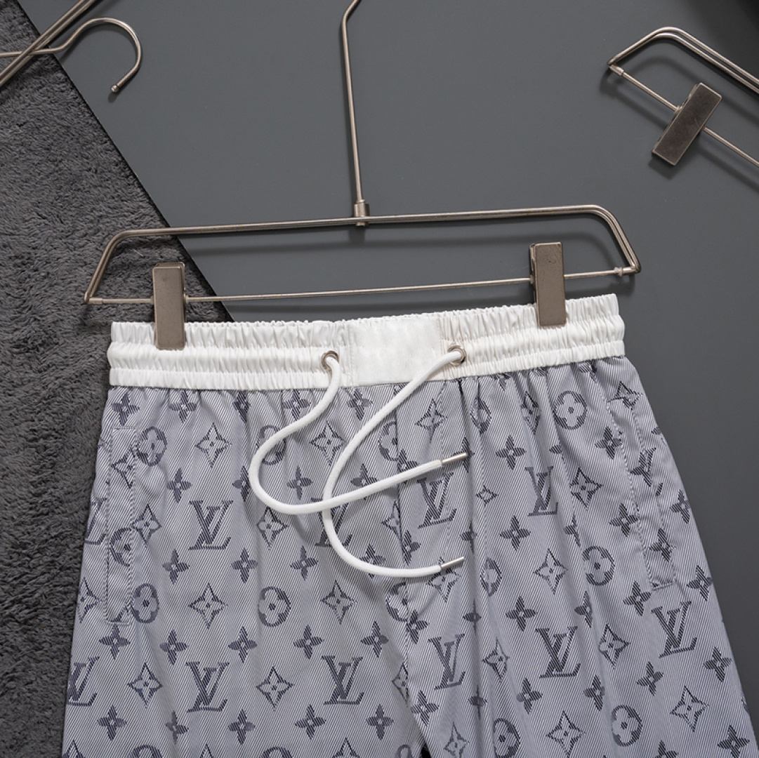 Louis Vuitton 路易lv 最新款男士潮牌沙滩裤，料子细腻光，快 高清面料印花，手感极佳 M~XXXL 两个颜色