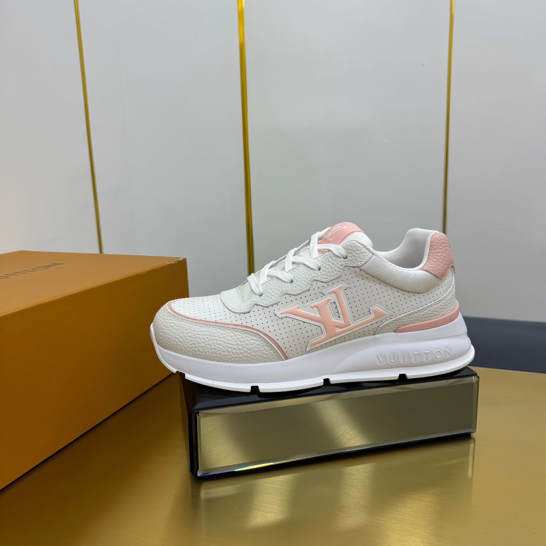 NO:221950,P Women's 290 Men's LV | Louis Vuitton 2025 Spring and Summer New Model, Top Version, The original version is consistent, the counter focuses on the latest casual shoes, Hard goods are on the newest, and the purchasing level is!  Full of high-end feeling!  A popular model from domestic and foreign bloggers, retro and fashionable, beautiful!  Wear it with a lot of happiness!  Official website main model★ ━━━━━━ t ━━━━━━━━━━━━━━ Original custom imported calfskin fabric inner lining Italian imported breathable gauze mesh outsole rubber foam tpu high-end outsole color nine colors available Shoe size: 35-46, casual shoes/sports shoes, louis vuitton, louis vuitton, sneakers, cowhide19860909P女290 男 LV | 路易威登 2025 2025春夏新款 顶级版本原版一致 专柜主打最新款休闲鞋 硬货上新 代购级别！高级感十足！国内外博主刷爆的一款,复古又时髦上脚美炸了！穿上满满的幸福感！官网主推款★ ━━━━━ t ━━━━━ 鞋面原版订制进口小牛皮面料 内里意大利进口透气纱网 大底橡胶发泡tpu高端大底 颜色九色可选 鞋码: 35-46,休闲鞋/运动鞋,louis vuitton,louis vuitton,sneakers,cowhide,Women's Shoes