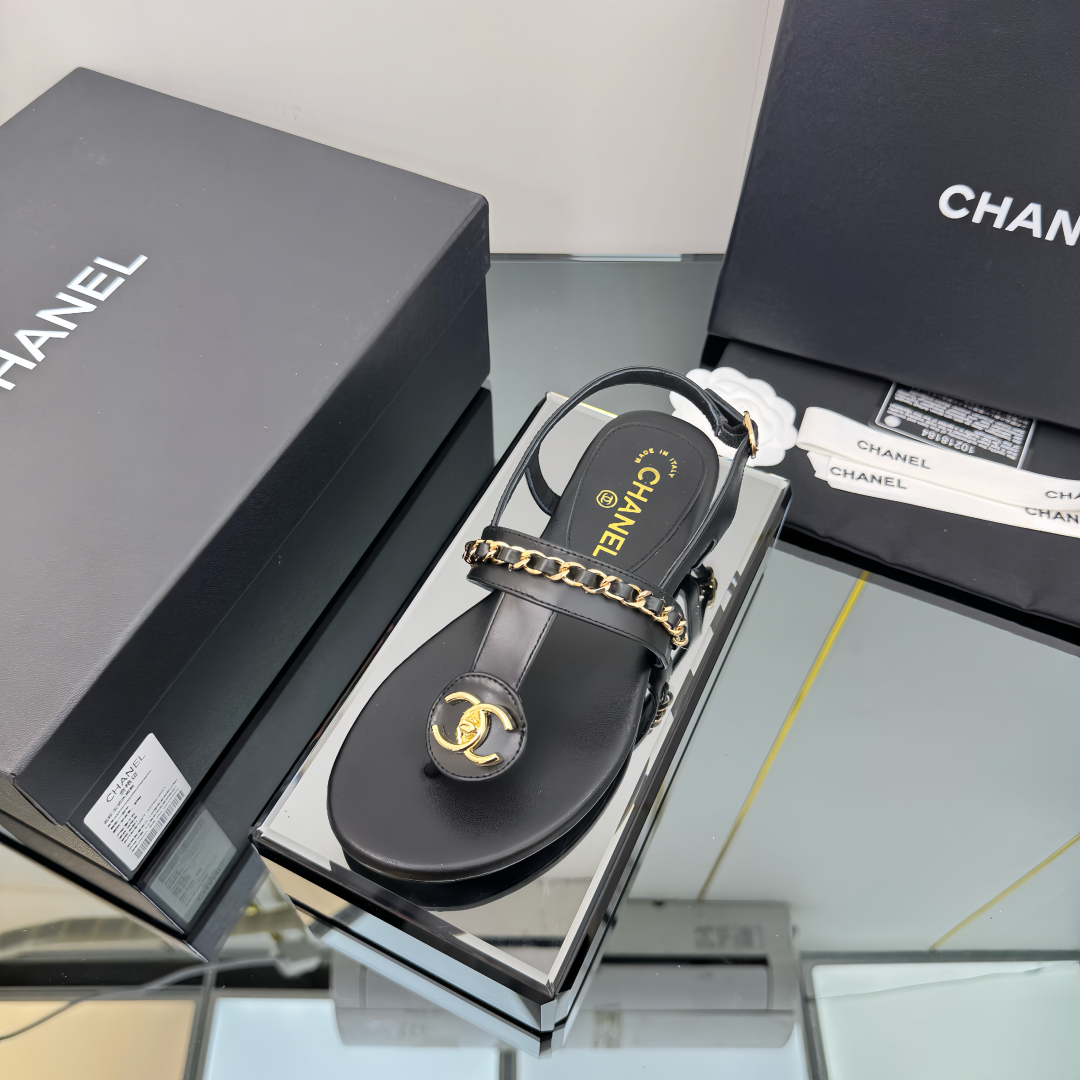 Elegant Black Sandals with Gold Chain Detail - The Perfect Summer Staple 1 Elegant Black Sandals with Gold Chain Detail - The Perfect Summer Staple