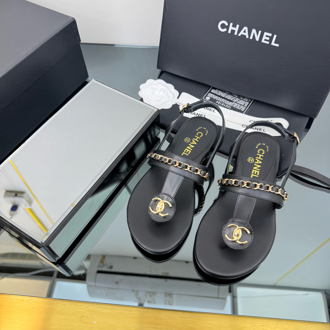 Elegant Black Sandals with Gold Chain Detail - The Perfect Summer Staple 6 cmp i1743030360113 5037 0 4