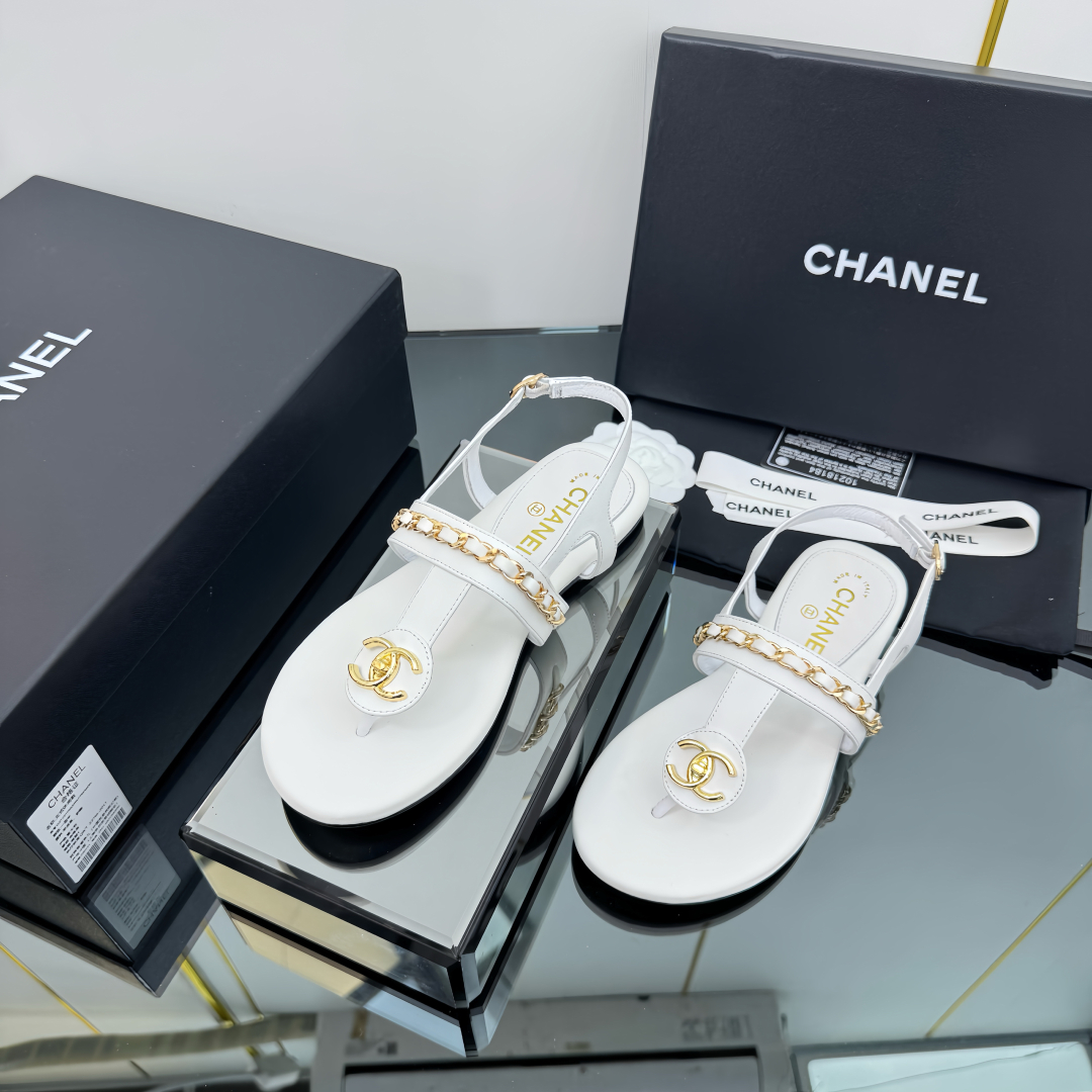 Elegant CC Chain White Leather Sandals for Women - Designer Inspired 6 cmp i1743030381580 6031 0 4