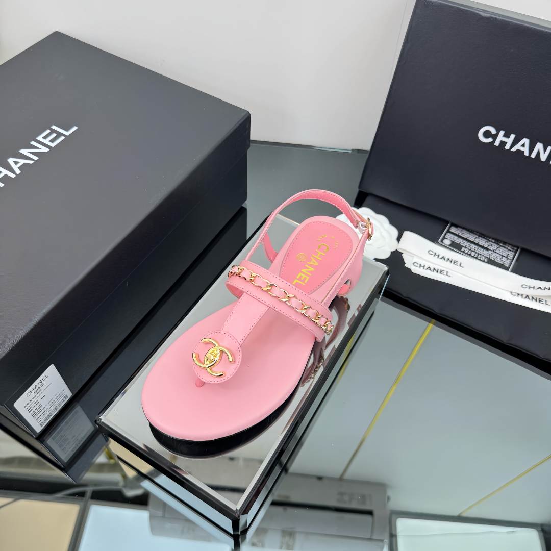 Elegant Lambskin Sandals with Slingback and Gold Chain Accents for Women 1 Elegant Lambskin Sandals with Slingback and Gold Chain Accents for Women
