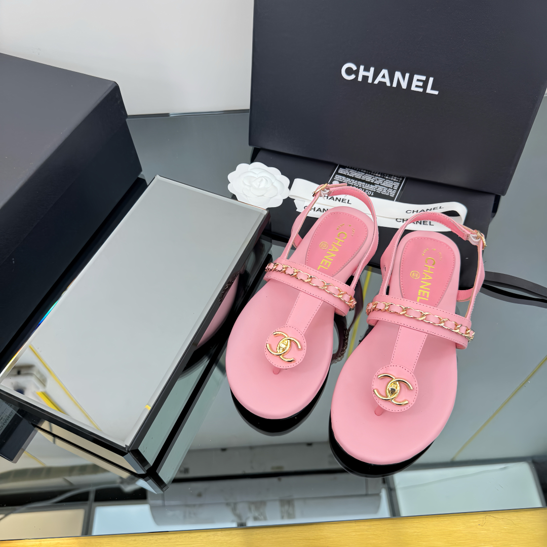 Elegant Lambskin Sandals with Slingback and Gold Chain Accents for Women 4 cmp i1743030400819 8659 0 2