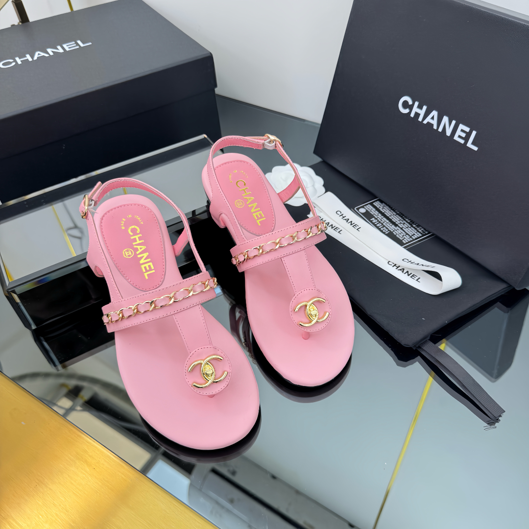 Elegant Lambskin Sandals with Slingback and Gold Chain Accents for Women 3 cmp i1743030400835 1753 0 1