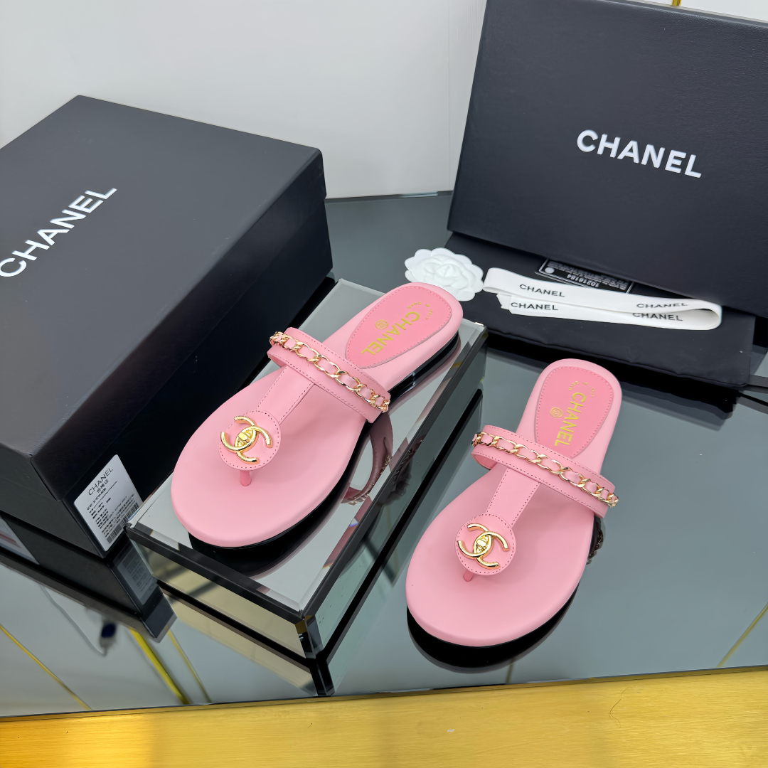 Chanel Women's Pink Leather Thong Sandals with Chain Detail - Summer Essential 4 cmp i1743030540870 1545 0 1