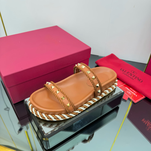 Valentino Garavani Rockstud Espadrille Platform Slides - Luxurious Leather Sandals 1 Valentino Garavani Rockstud Espadrille Platform Slides - Luxurious Leather Sandals