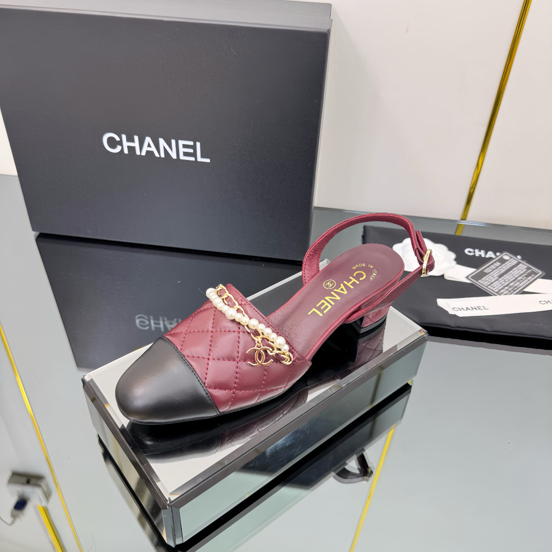 NO:259088,CHANEL Chanel｜Xiaoxiang 25P new classic double C thick heel color-blocking sandals!  The upper is made of sheepskin, the inner tiptoe is all silk sheepskin imported from Italy size35-39 (customized by 40/41), sandals, chanel, chanel, sandals, cowhide, sheepskin19860909CHANEL香奈儿｜小香25P新品经典 双C粗跟后空拼色拼接凉鞋！ 鞋面采用羊皮 内里踮脚均为丝绸羊皮 意大利进口牛皮大底 size35-39（40/41定制）,凉鞋,chanel,chanel,sandals,cowhide,sheepskin,Women's Shoes