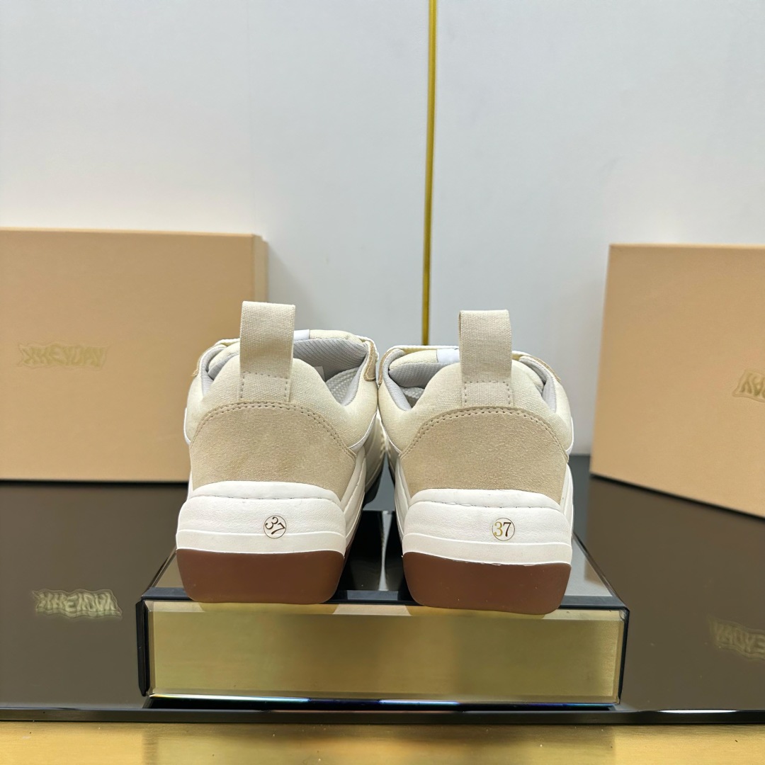 XHEYDAY’s Latest Explosion: Top-End Men’s Shoes with Unique Design - 图片 3
