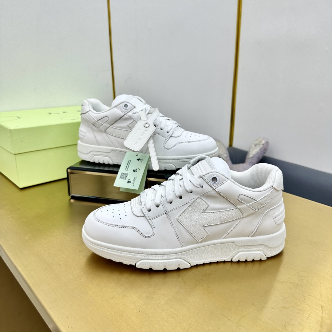 Title: Off-White New Arrow Colored Shoes Summary: Off-White offers stylish, comfortable shoes with unique design elements like arrow patterns and red accents. - 图片 8