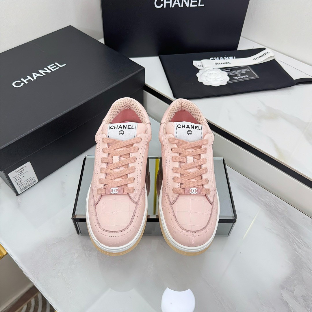 Chanel香奈儿25最新款 熊猫配色 全皮小白鞋