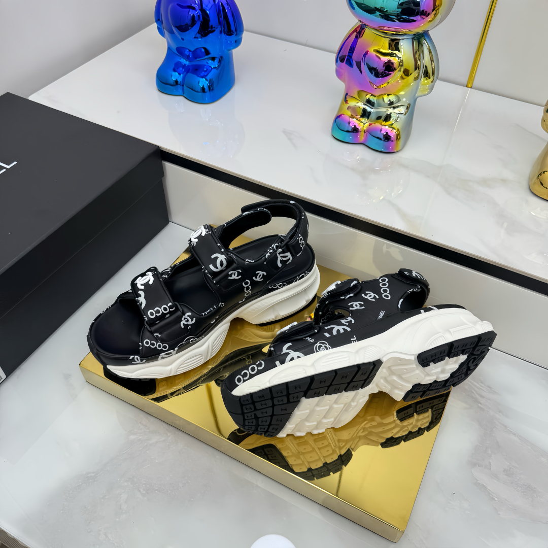 Chanel 25SS Velcro Beach Sandals - Stylish & Comfortable Summer Footwear 5 cmp i1745797913814 839 0 4