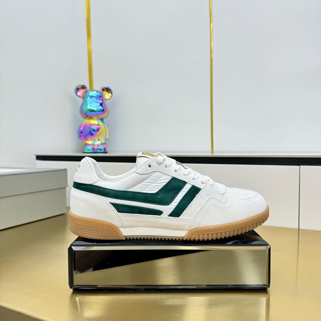 NO:265534,Tom TOM FORD American fashion light luxury hot-selling style [Firecracker][Strong] size39-45[Strong][Strong] TOM FORD comes from European and American brands, original trading order, rare in China, not easy to collide [Strong][Strong] Wear in spring and summer to autumn and winter, cross the temperature difference limit, and can control various styles of wear, fabrics, classic contrasting color splicing, casual and versatile, imported sheepskin in the inner foot pad is more sweat-absorbing, and 3cm inside the foot pad makes your feet more comfortable. Exclusive mold opening and then fill the combination imported wear-resistant velvet contrasting colored large bottom, which tests the process requirements, and is comfortable and versatile when worn, perfect lines. [Strong][Strong] Top original order quality, supports counter comparison  Various color factories continue to synchronize the official website update...39-45, (38-46 fixed codes do not return or replace) pictures will explode. [Firecrackers] [Firecrackers] [Firecrackers] [Firecrackers] [Fireworks] [Fireworks], casual shoes/sports shoes, tom ford, sneakers, sheepskin19860909汤姆 TOM FORD 美国时尚轻奢爆款款[爆竹][强]size39-45[强][强]TOM FORD来自欧美品牌,贸易原单,国内罕见,不易撞款 [强][强]春夏穿到秋冬,跨越温差限制,又能驾驭各种风格穿搭,面料 经典撞色拼接 休闲百搭,内里垫脚进口羊皮更加吸汗,垫脚内增3cm让您的脚更加舒服.独家开模再填充组合进口耐磨绒撞色大底,极度考验工艺要求,穿上舒适百搭 线条完美.[强][强]顶级原单品质,支持专柜比对 各种颜色工厂持续同步官网更新…39-45,（38-46定码不退不换）转图必爆.[爆竹][爆竹][爆竹][烟花][烟花][烟花],休闲鞋/运动鞋,tom ford,sneakers,sheepskin,Women's Shoes