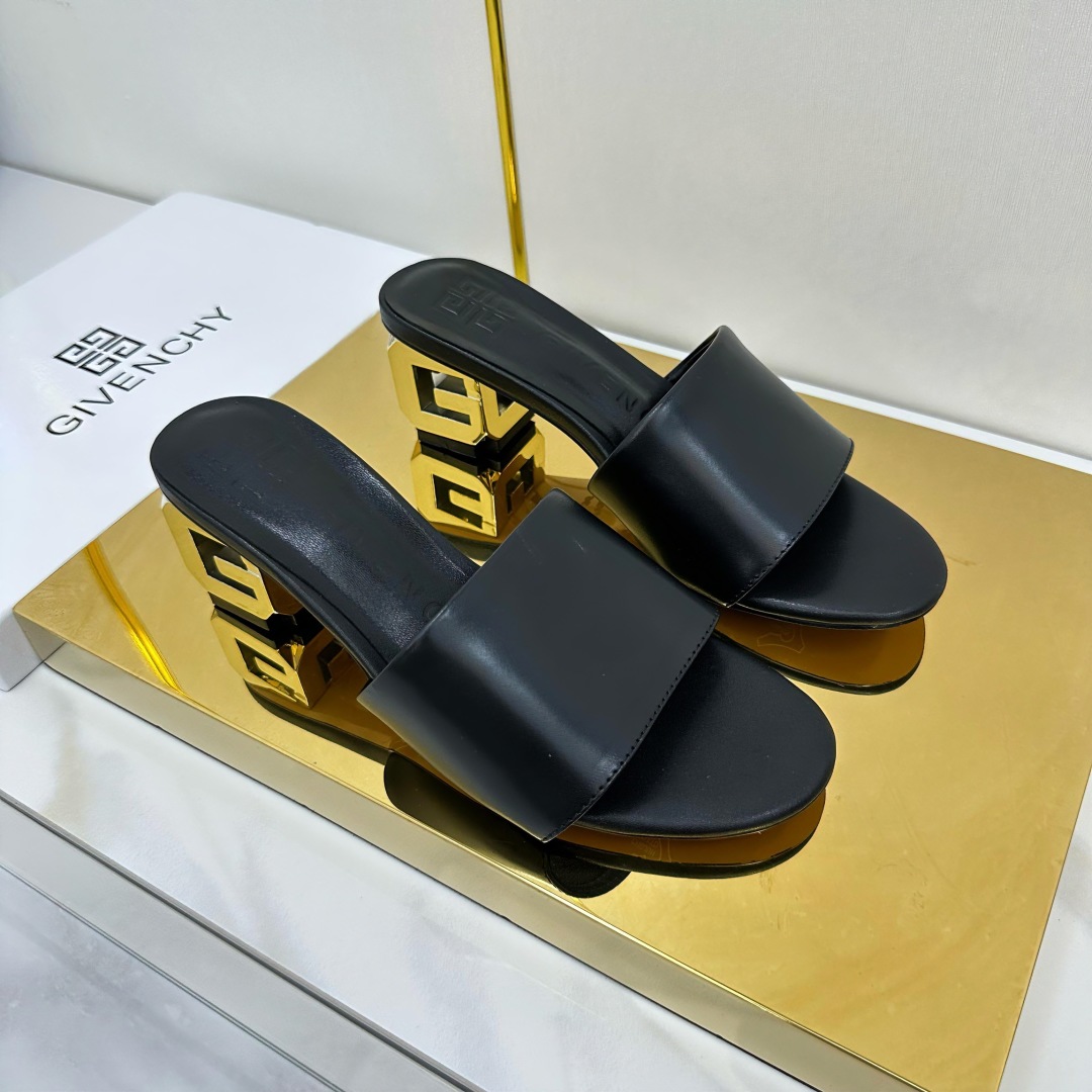 Fashionable Brahma Heel Slipper Style Plant Bid at $425 – Cow Skin Fabric, Sheep Skin Inside. - 图片 8