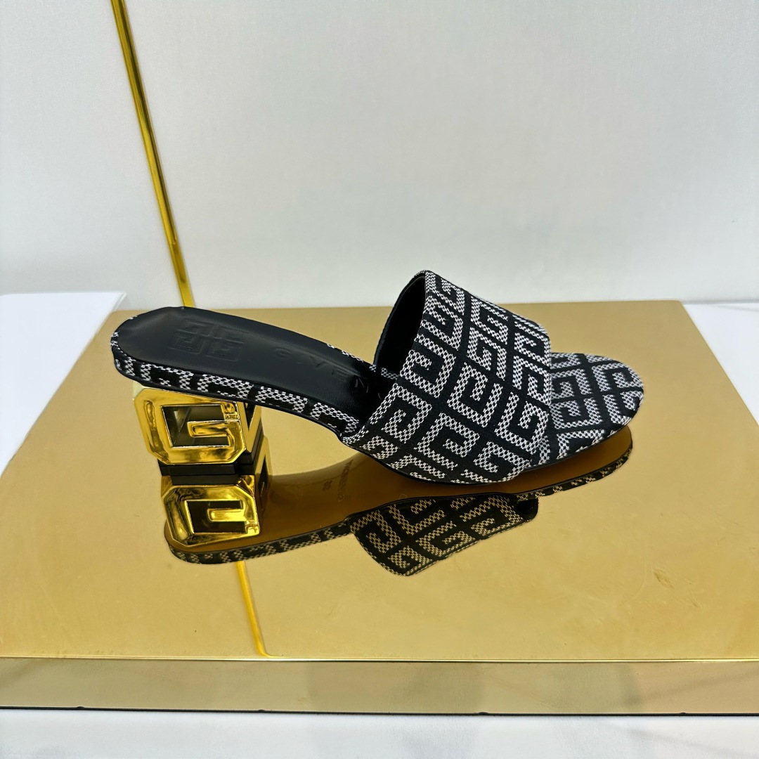 Fashionable Brahma Heel Slipper with Cow and Sheep Skin, Rubber Base. - 图片 2