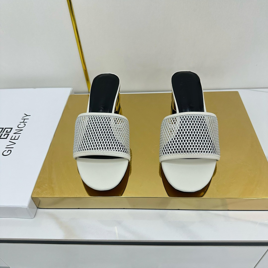 Fashionable Brahma Heel Slipper: Stylish Plant Bid at $425 🌿💰 - 图片 3