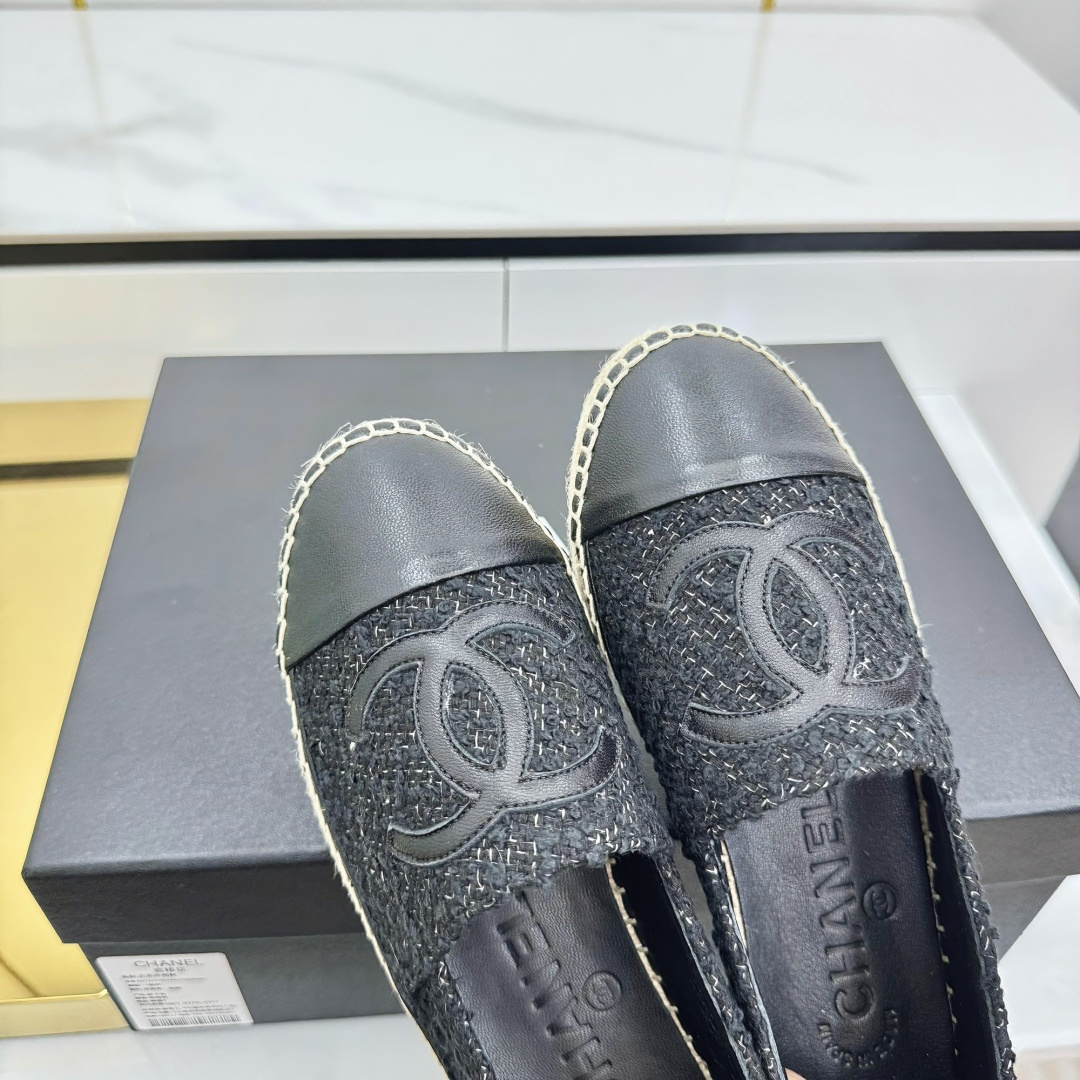 シャネル 渔夫鞋 牛仔面 小香拖鞋 手工縫製