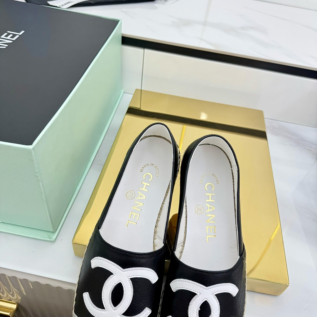 シャネル 渔夫鞋 牛仔面 大人のシンプルスタイル