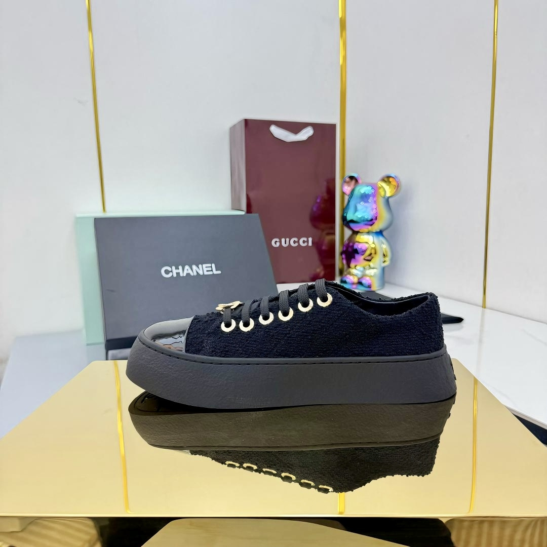 Chanel香奈儿 230皮面528 スポーティカジュアルシューズ