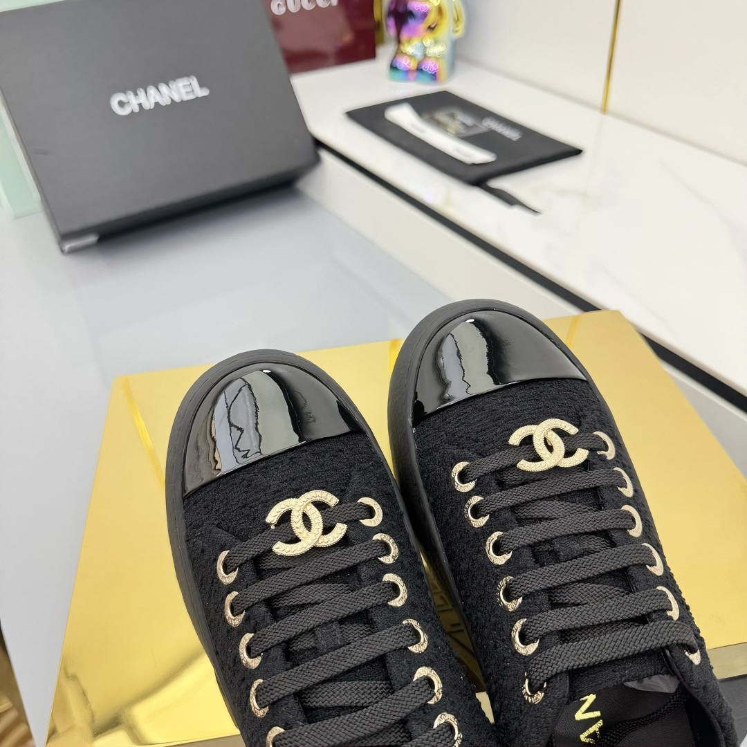 Chanel香奈儿 230皮面528 スポーティカジュアルシューズ