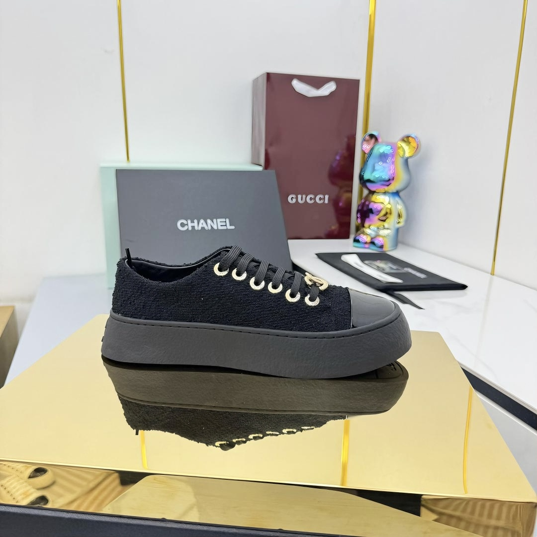 Chanel香奈儿 230皮面528 スポーティカジュアルシューズ