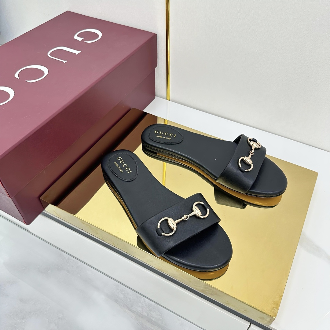 Gucci Slides