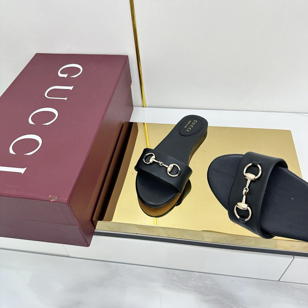 Gucci Slides