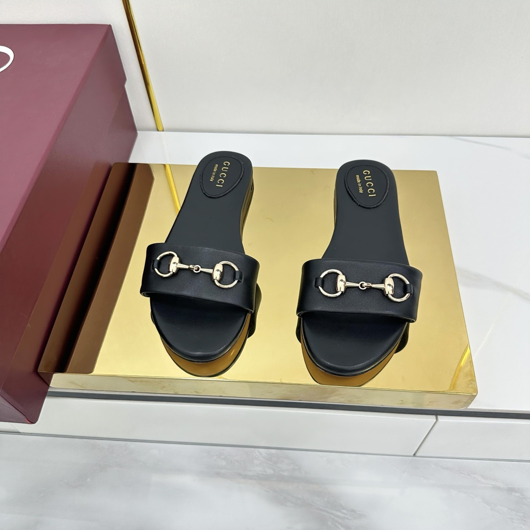 Gucci Slides