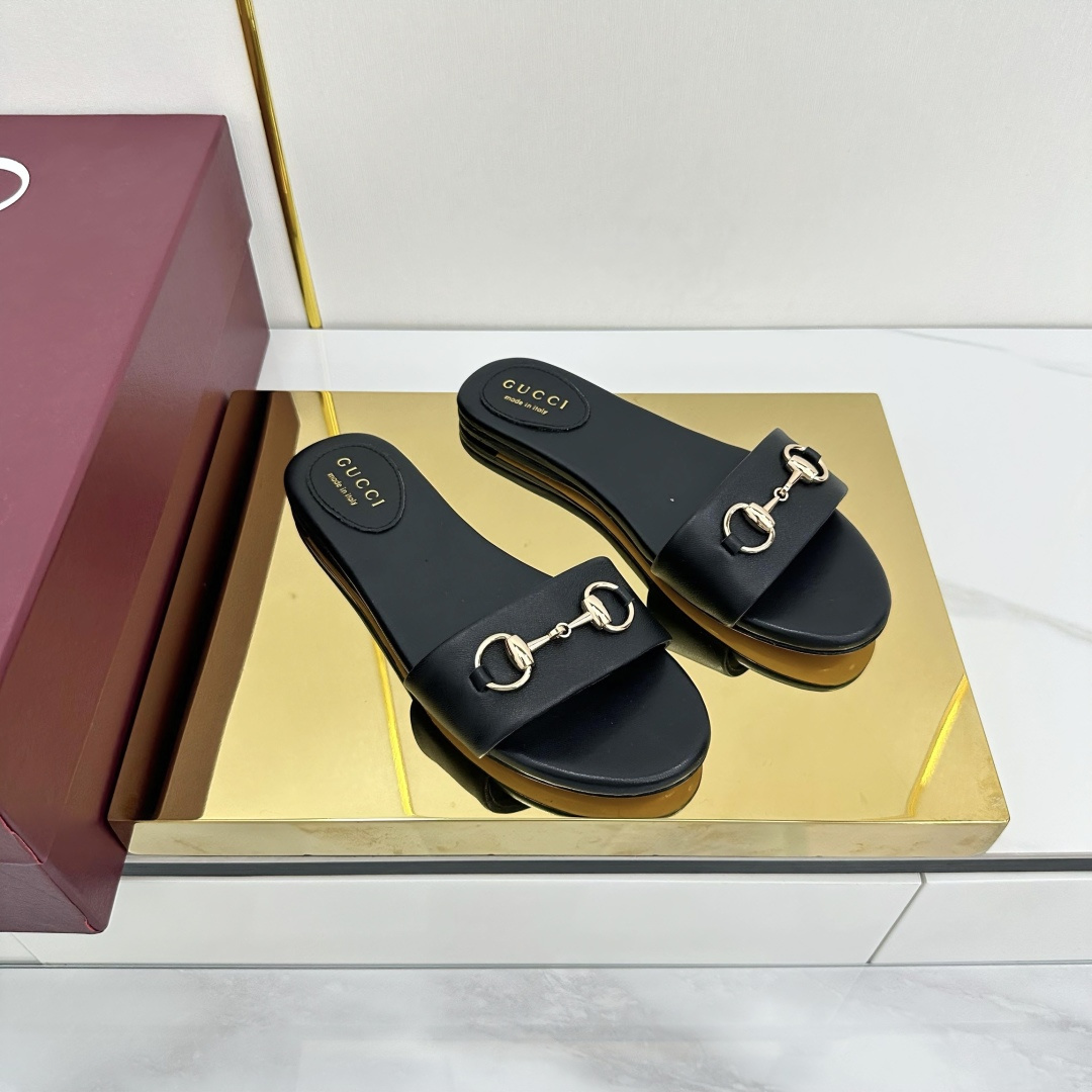 Gucci Slides