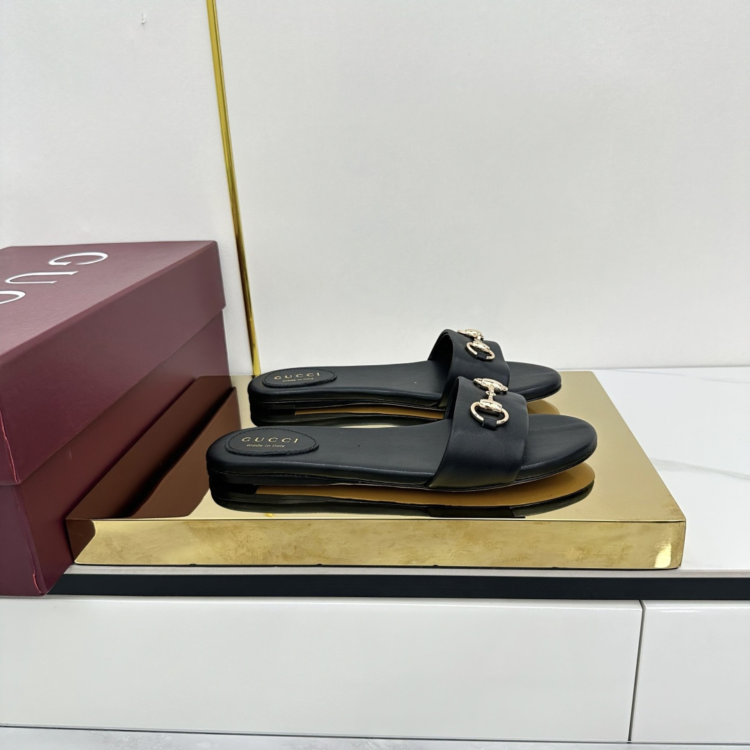 Gucci Slides