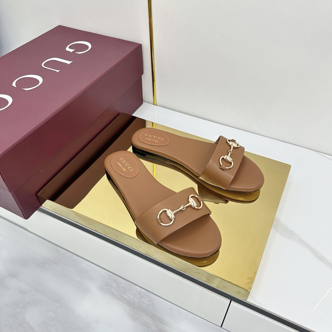 Gucci Slides