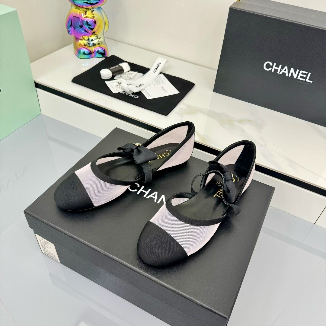 Chanel 香奈儿25A シルクベルベット マリージェーン