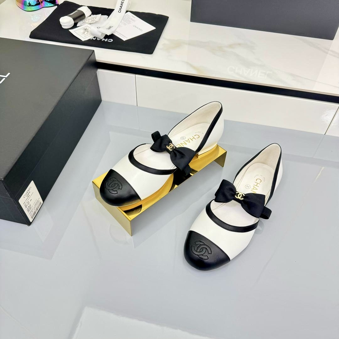 Chanel 香奈儿25A シルクベルベットマリージェン