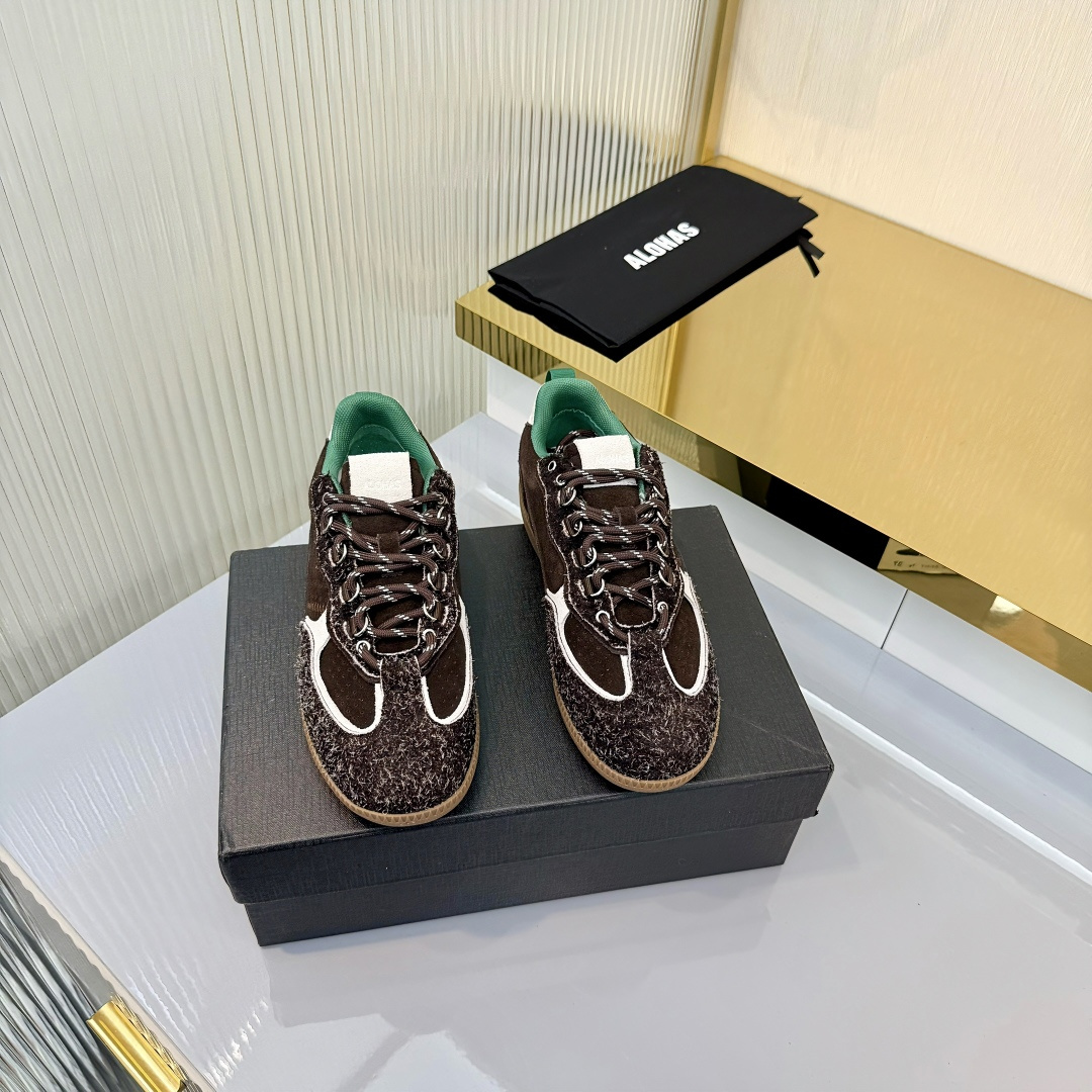 NO:681091,Spanish niche brand Dexun shoes are on sale simultaneously on their official website. Purely handmade niche shoes, ins match the style worn by many foreign bloggers. The fabric is plush on the top layer + mercerized suede. Breathable casual mesh fabric on the inside. High elastic memory latex + sheepskin outsole for the feet. Size 35-41 (41 customized, non-returnable), casual shoes/sports shoes, sneakers, sheepskin19860909西班牙小众品牌德训鞋官网同步发售 纯手工制作的小众鞋子,ins超国外众多博主穿搭款 面料头层长毛绒+丝光绒反毛皮 内里透气休闲网纱布 垫脚高弹记忆乳胶+羊皮 大底防滑橡胶大底 码数35-41（41定制不退换）,休闲鞋/运动鞋,sneakers,sheepskin,Women's Shoes