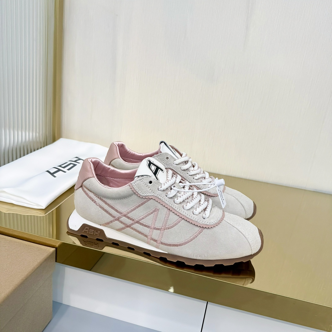 NO:747673,New ASH spring new KASAR genuine leather sports and casual shoes for women, flat, versatile, comfortable and lightweight sneakers. Fabric: cow suede, rubber sole + foam combination outsole, silk cloth lining, code number: 35-40 (customized in 40), casual shoes/sports shoes, sneakers19860909上新ASH  春季新款KASAR真皮运动休闲鞋女平底百搭舒适轻便板鞋 面料:牛反绒 鞋底橡胶+发泡组合大底 内里丝绸布 码数:35-40（40定制）,休闲鞋/运动鞋,sneakers,Women's Shoes