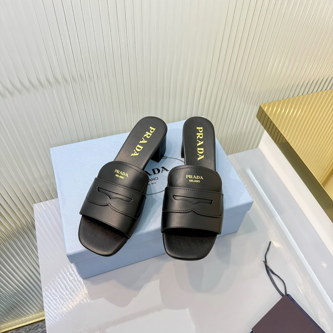 Prada PRADA/普拉达 26ss 春夏新款 粗跟 凉鞋