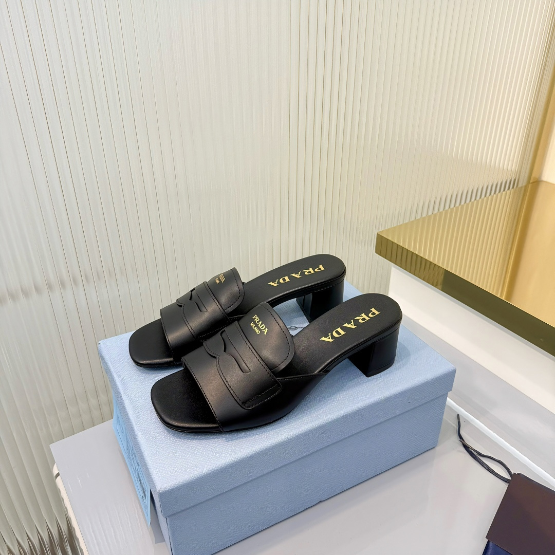 Prada PRADA/普拉达 26ss 春夏新款 粗跟 凉鞋