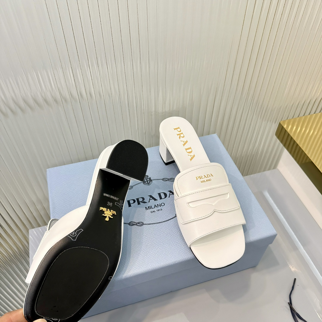 Prada PRADA/普拉达 26ss 春夏新款 粗跟 凉鞋