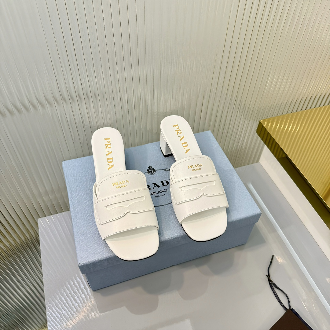 Prada PRADA/普拉达 26ss 春夏新款 粗跟 凉鞋