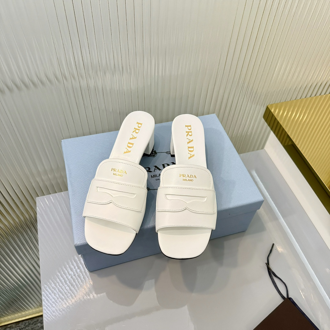 Prada PRADA/普拉达 26ss 春夏新款 粗跟 凉鞋