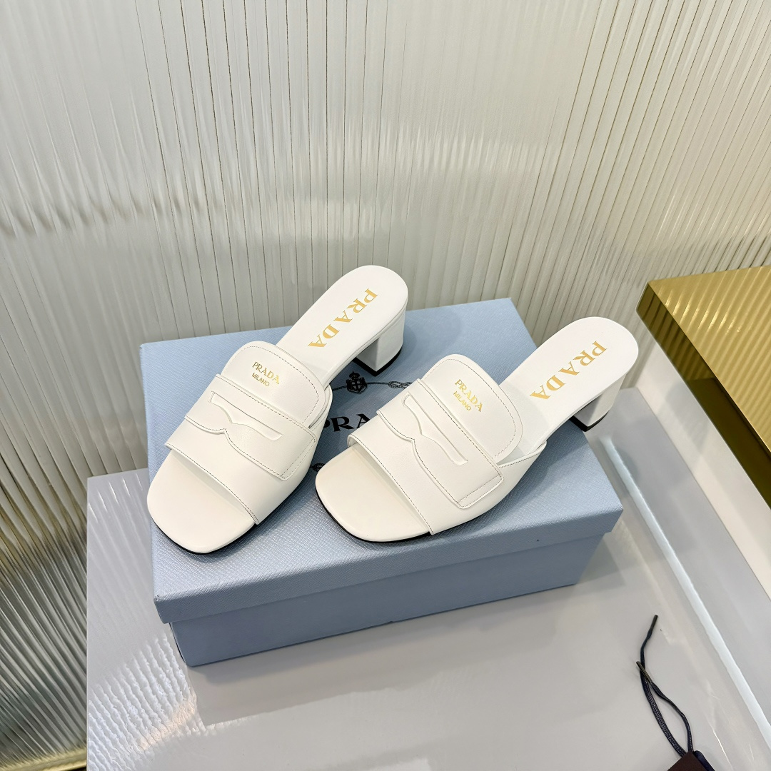 Prada PRADA/普拉达 26ss 春夏新款 粗跟 凉鞋