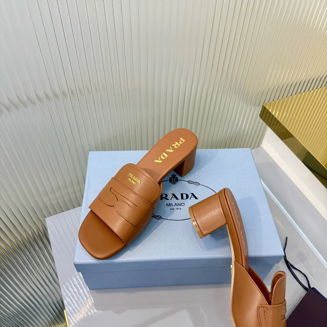 Prada PRADA/普拉达 26ss 春夏新款 粗跟 凉鞋