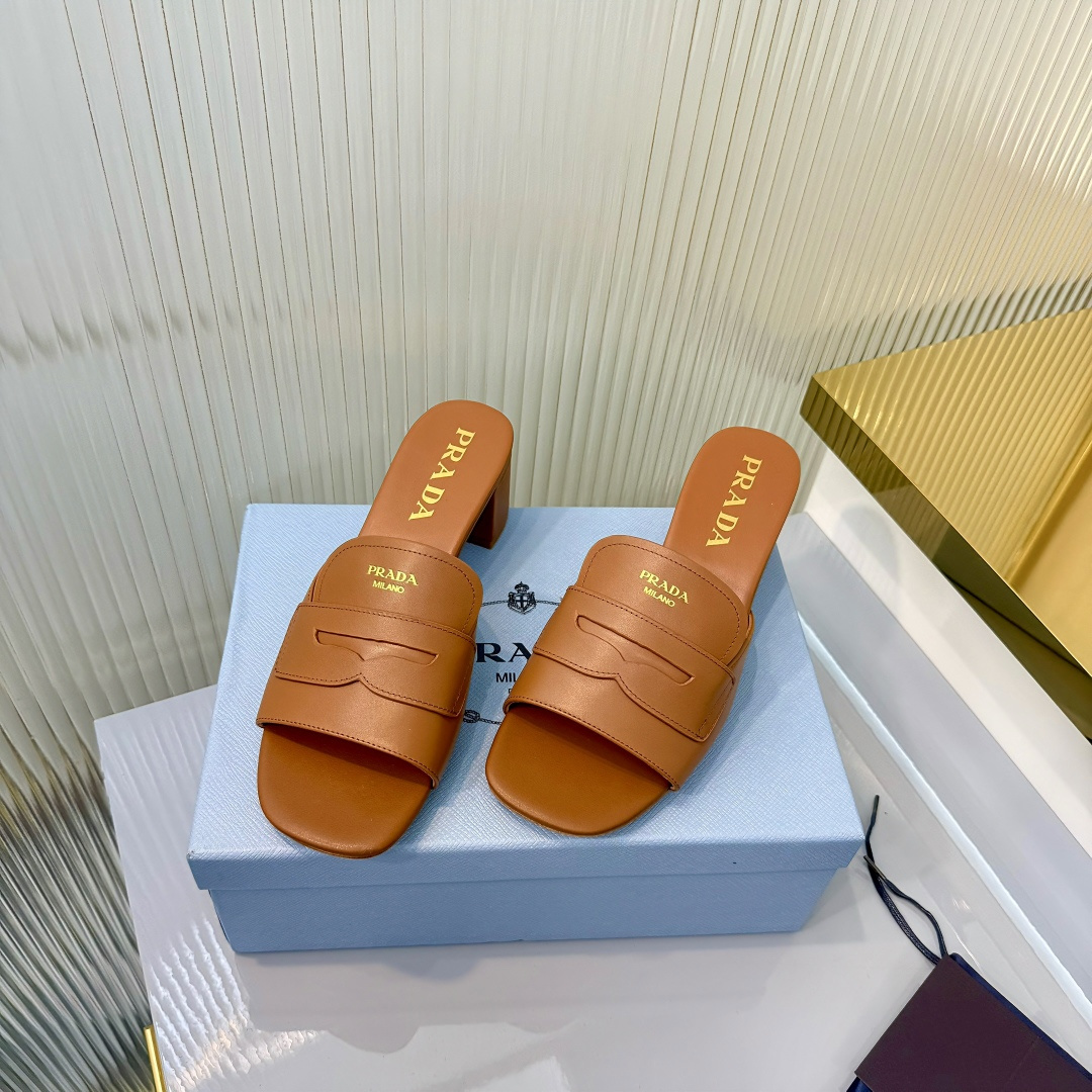 Prada PRADA/普拉达 26ss 春夏新款 粗跟 凉鞋