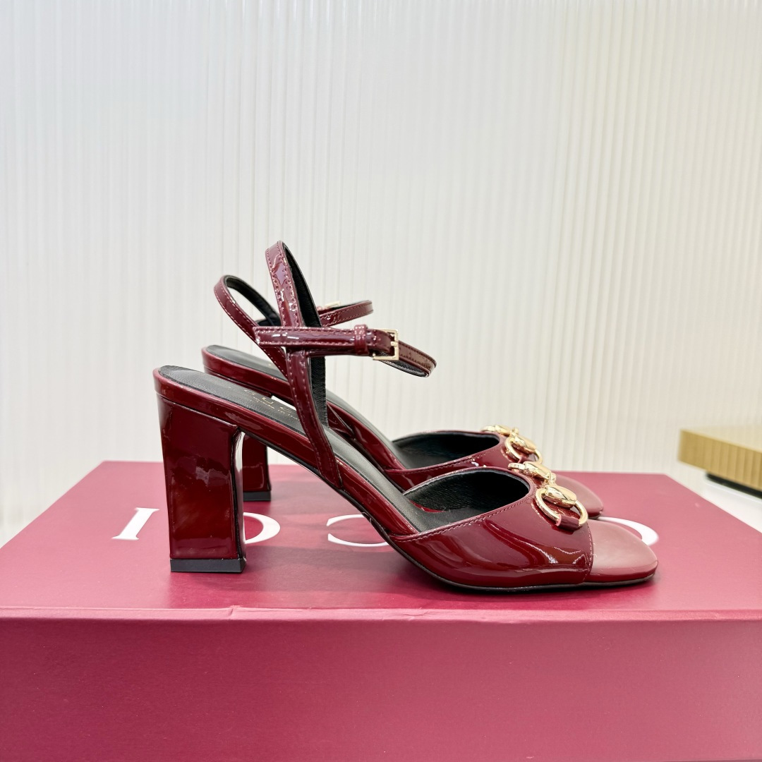 Gucci 35-42《古驰新世代》(Generation Gucci)系列深入探索品牌典藏元素